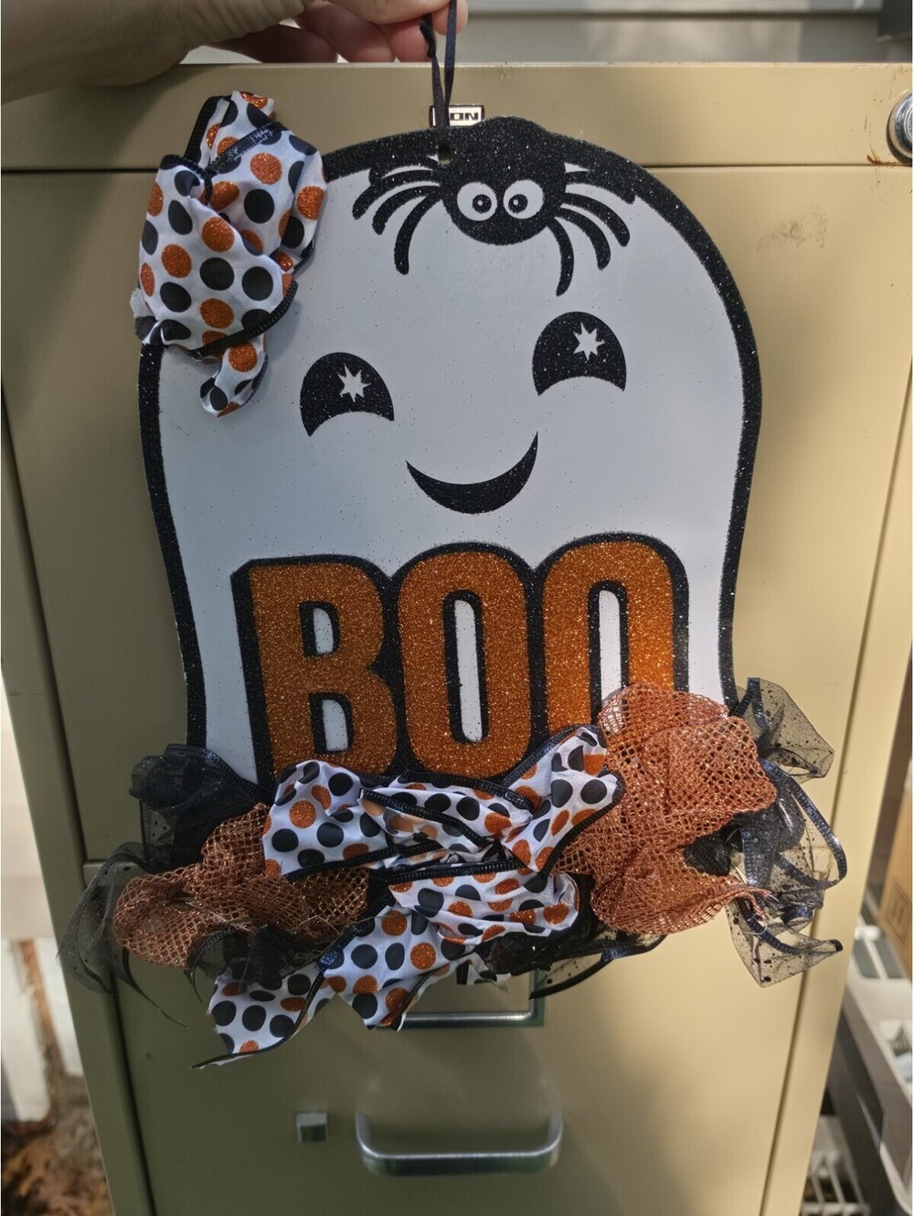 Ruffle Ghost Halloween Boo Sign Decoration